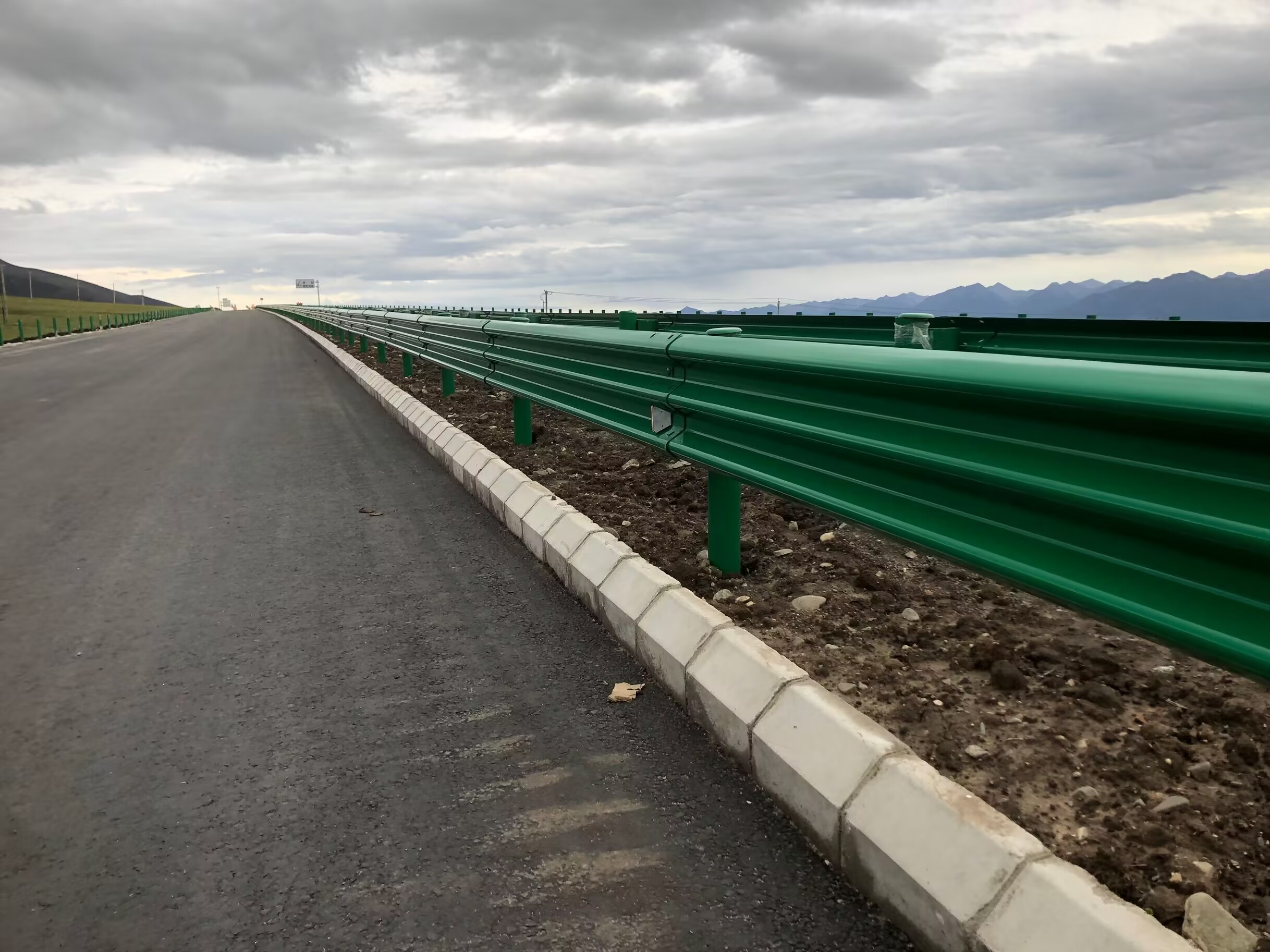 绵竹市乡村公路波形护栏双波波形护栏 - 推荐